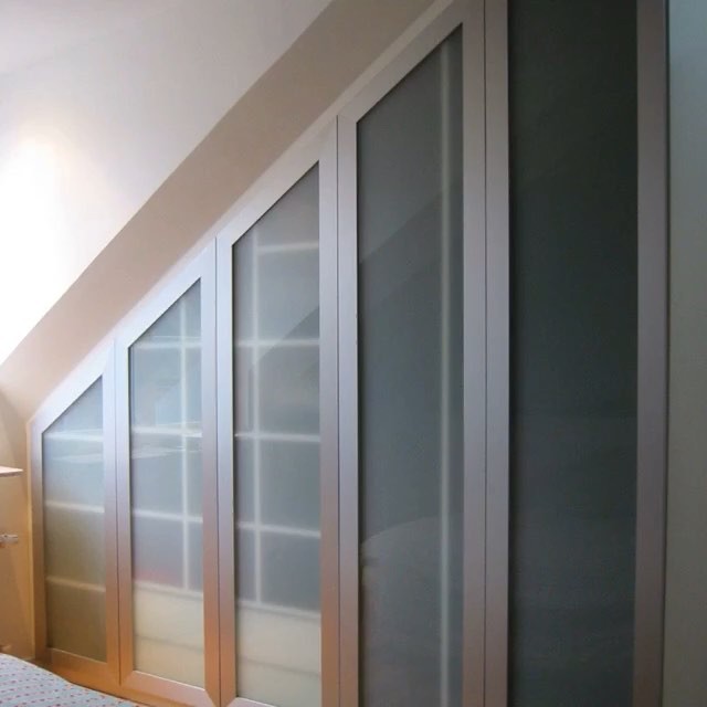 inredning, möbler, design, restaurang, arkitektur, garderober, inspiration, östermalm, gamlastan, södermalm, kungsholmen, djursholm, täby, projektledning, lampa, stureplan, vasastan, stockholm, sverige, sweden, ritahus, arkitekt, cottage, österlen, dressingroom, garderobsinredning, skjutdörrar, slidingdoors, design, dressingroom