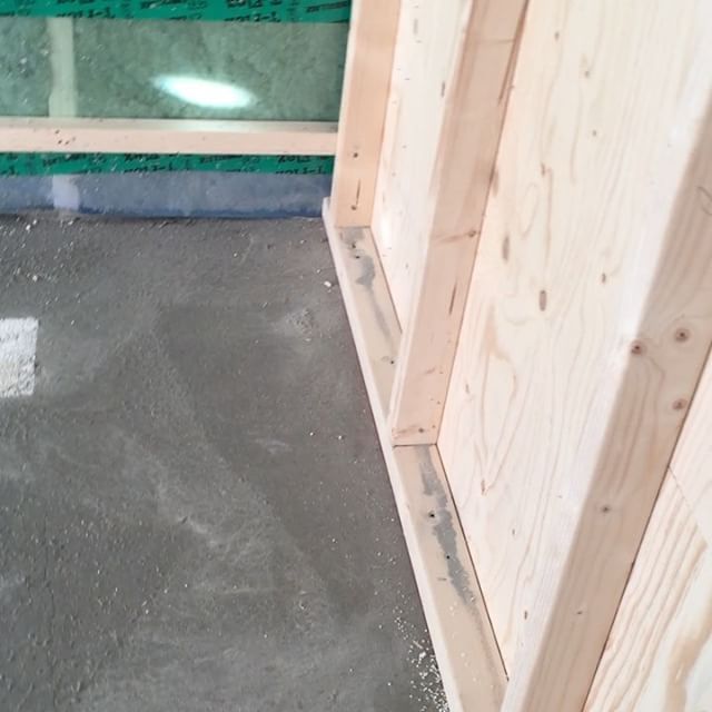 skärgård, gräva, husbygge, design, arkitektur, sommarstuga, altan, spränga, grävmaskin, arkitekt, plattapåmark, täby, stockholm, sverige, arkitekturdesign, uppfart, bascointeriör, bastu, spa, håkancorneliusson, bygg, brunn, anläggaväg, betong, gjuta, kantelement, golvvärme, byggahus, lösvirkeshus